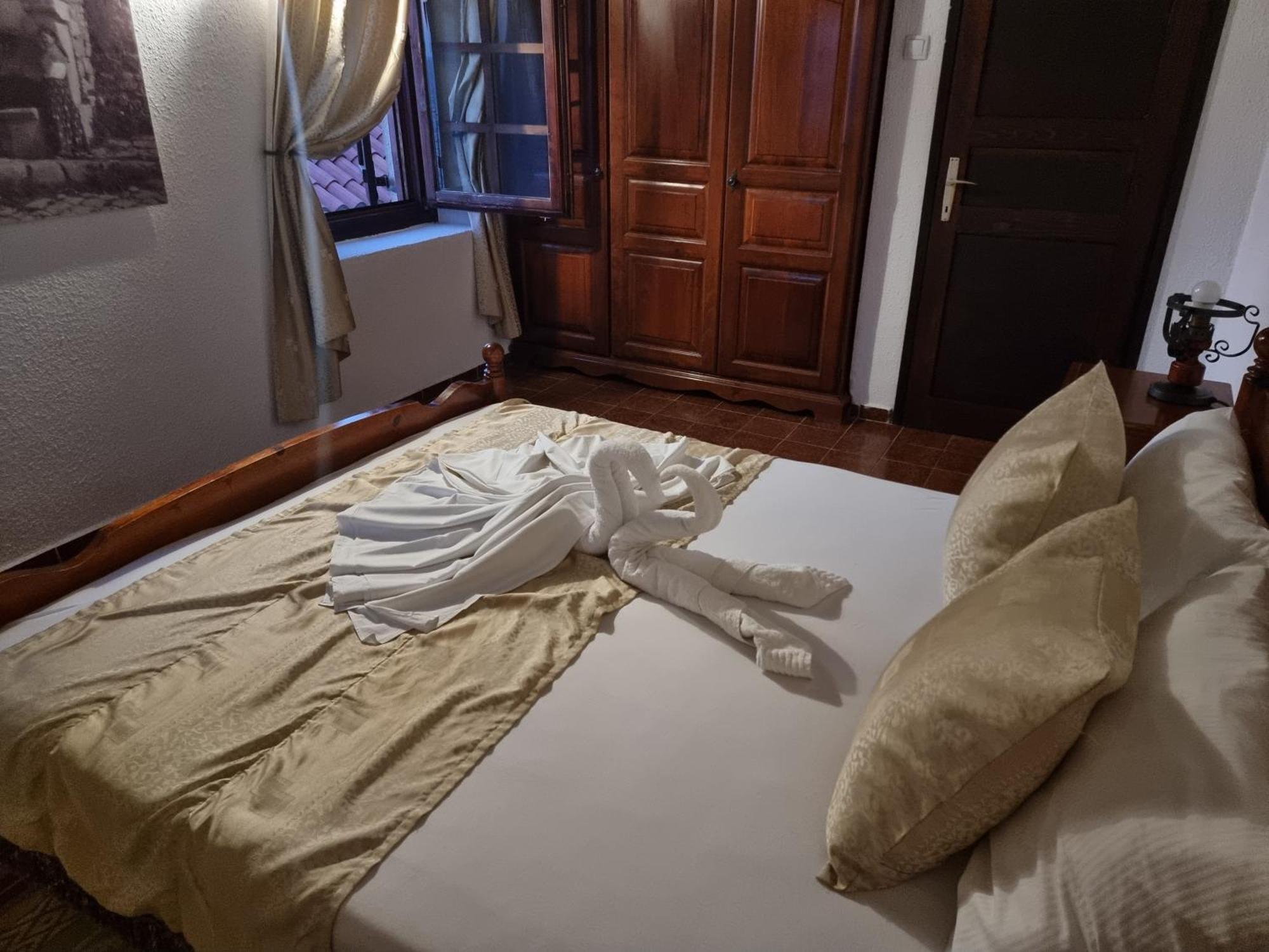 Hotel Kulla e Balshajve Ulcinj Esterno foto