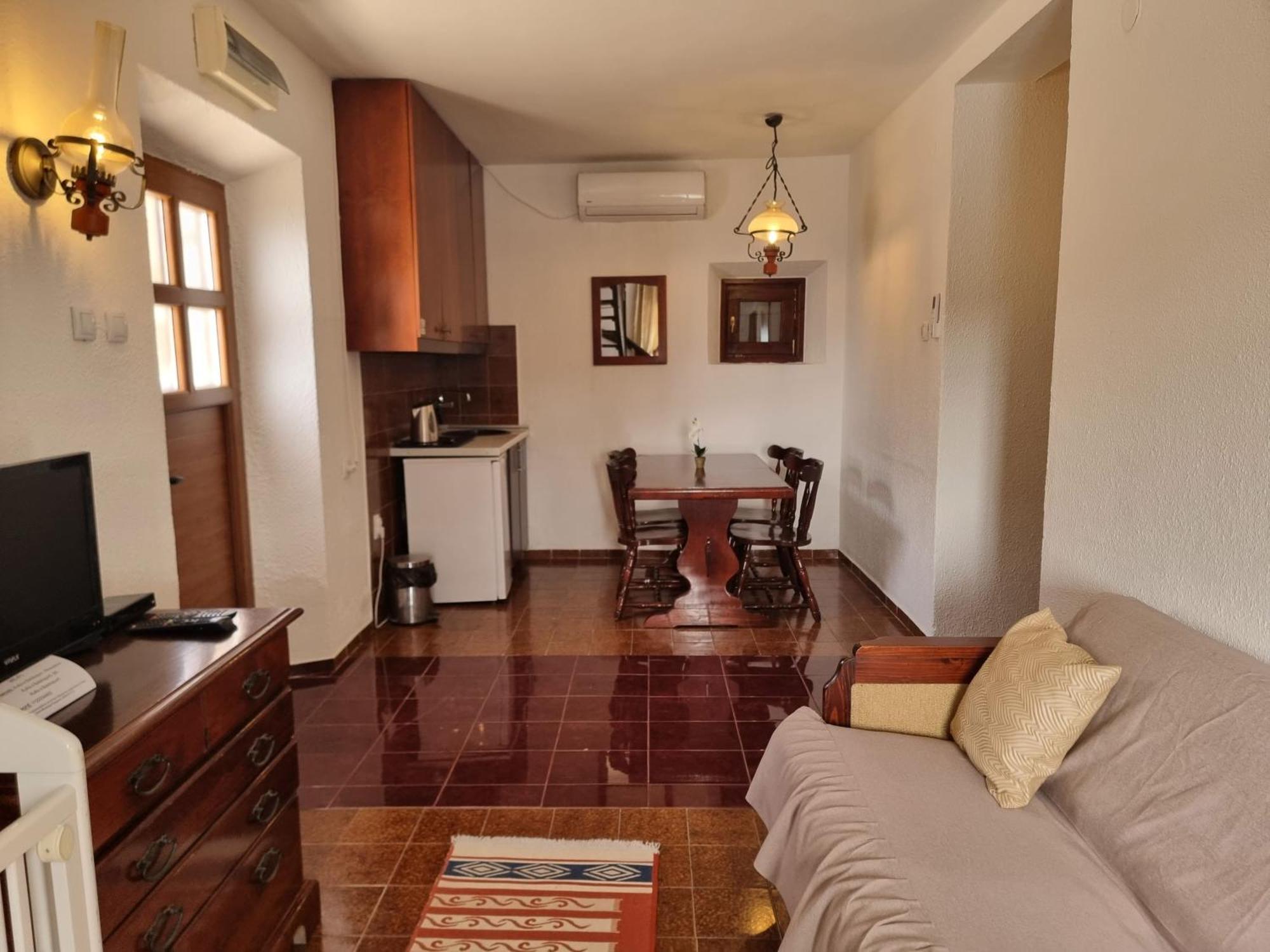 Hotel Kulla e Balshajve Ulcinj Esterno foto