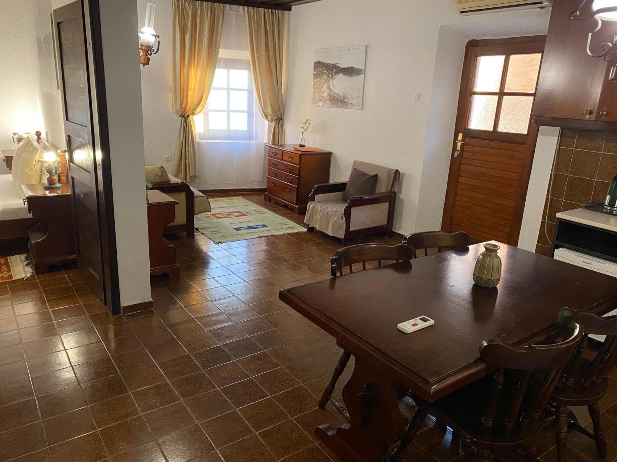 Hotel Kulla e Balshajve Ulcinj Esterno foto