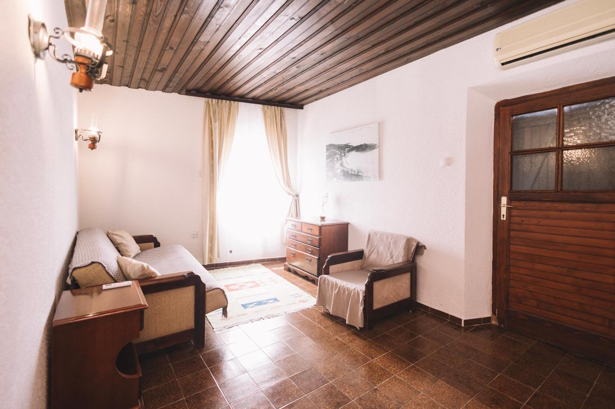 Hotel Kulla e Balshajve Ulcinj Esterno foto
